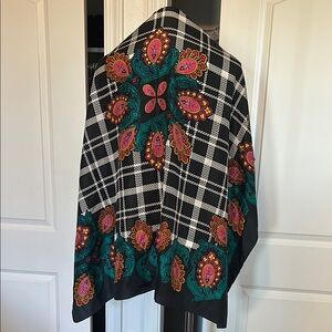 Diane Von Furstenberg Black and Pink Patterned Scarf